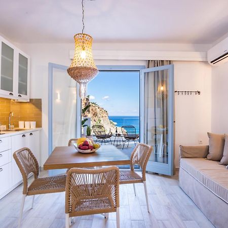 Yploui Suites Κάρπαθος Εξωτερικό φωτογραφία